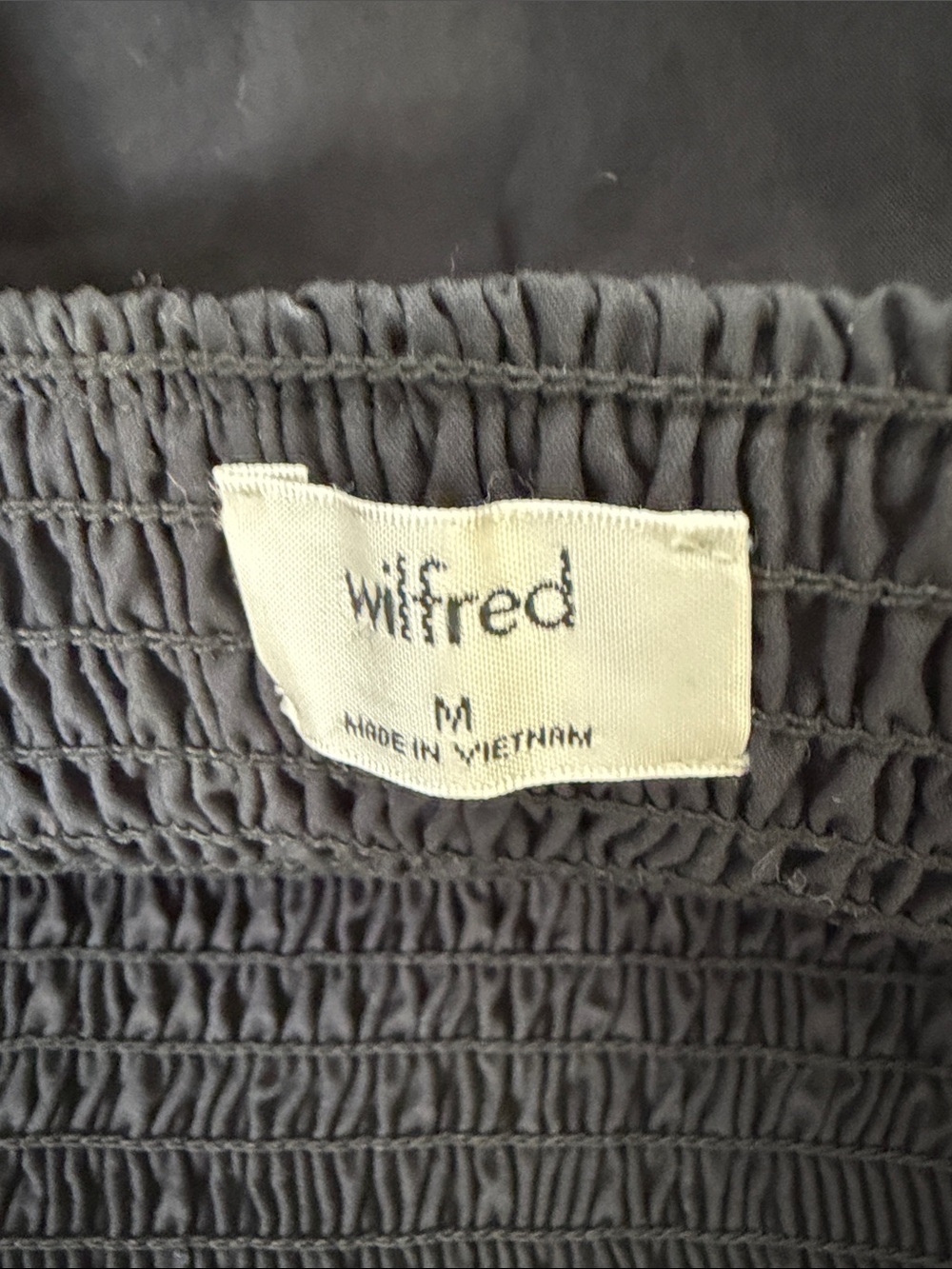 Aritzia Strapless Crop Top - Picture 6 of 8